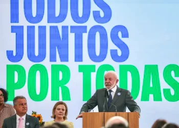 Lula defende que luta contra feminicídio deve ser sobretudo dos homens