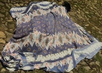 Homem é morto a facadas em praça de distrito de Santa Maria do Suaçuí