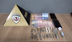 Ação da PM contra o tráfico apreende dois adolescentes e drogas em Manhuaçu