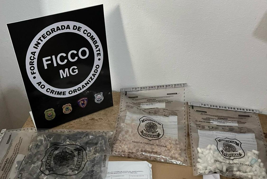 Operação da FICCO/MG contra facção criminosa resulta em prisões e apreensões em Campanário