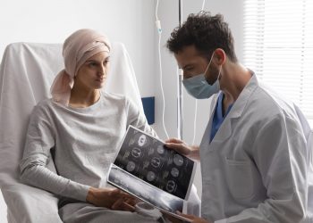 Brasil deve ter 781 mil novos casos de câncer por ano até 2028