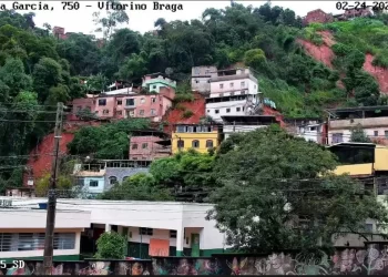 Lula mobiliza equipes federais para atuar em meio a chuvas em MG