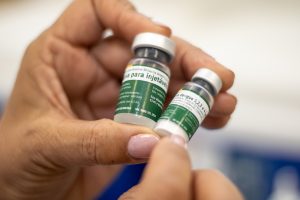 Valadares receberá 385 doses da vacina contra dengue para profissionais da saúde