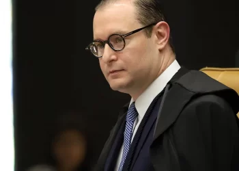 Zanin condena deputados do PL por cobrar propina para liberar emendas 