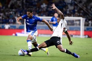 Kaiki é convocado para a Seleção Brasileira após lesão de Alex Sandro