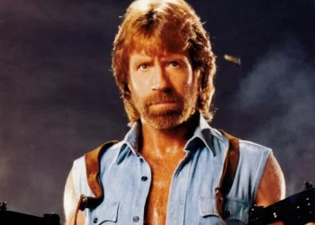 Chuck Norris, astro de filmes de ação e dos memes, morre aos 86 anos