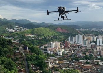 Coronel Fabriciano inicia operação de drone no combate ao Aedes aegypti