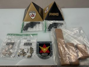 Polícia Militar apreende armas e drogas em distrito de Alpercata