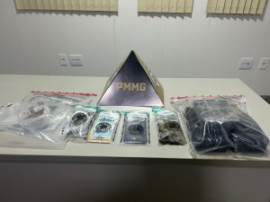 PM Rodoviária prende homem com barras de crack e maconha na BR-259 em Conselheiro Pena