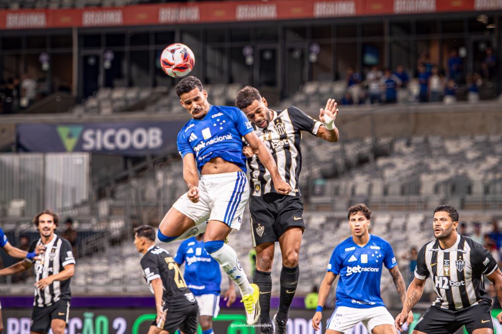 Kaio Jorge decide, Cruzeiro vence Atlético e conquista o título do Campeonato Mineiro