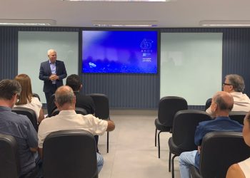 CDL-GV recebe presidente da FCDL-MG em visita sobre estratégias e desafios do comércio