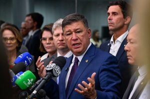 Carlos Viana anuncia prorrogação e próximos desdobramentos da CPMI do INSS