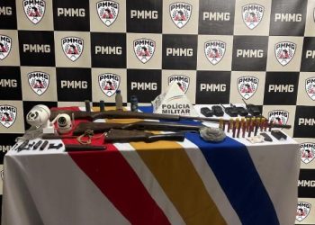 Homem é preso após apreensões e suspeita de ligação com roubo de carga em Pedra Azul