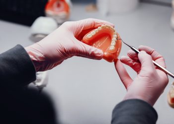 Mutirão de avaliação de próteses dentárias será realizado neste sábado