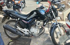 PCMG identifica moto clonada de valadarense após multas em Suzano