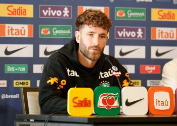 Léo Pereira vê duelo com a Croácia como chance de garantir vaga na Copa