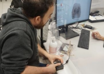 Biometria não será obrigatória nas Eleições 2026, mas cadastro presencial segue exigido em alguns casos