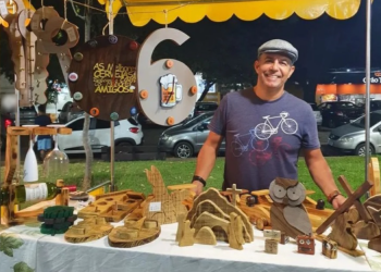 GV CIT recebe exposição de artesanato sustentável do artesão Ângelo Rucaly
