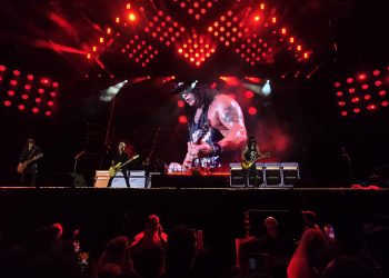 Guns N’ Roses faz show histórico em Cariacica