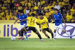 Cruzeiro estreia na Libertadores com vitória sobre o Barcelona de Guayaquil