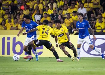 Cruzeiro estreia na Libertadores com vitória sobre o Barcelona de Guayaquil
