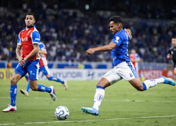 Cruzeiro leva gol no fim e amarga derrota em casa na Libertadores