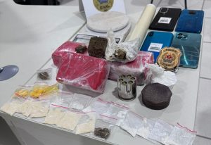 Polícia Civil cumpre mandados, apreende drogas e prende suspeito de tráfico no bairro São Paulo