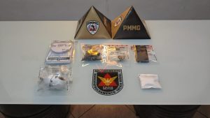 Homem com tornozeleira eletrônica é preso durante operação contra tráfico no bairro Santa Rita