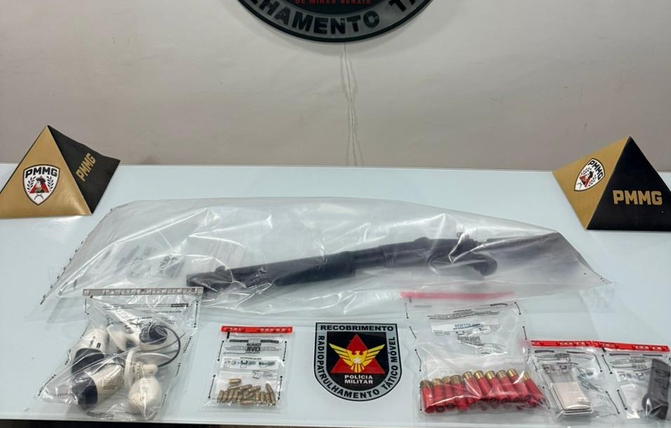 PM apreende espingarda calibre 12 e munições no bairro Vila Isa