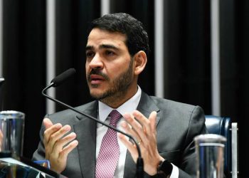 Senado recebe mensagem presidencial indicando Jorge Messias para o STF