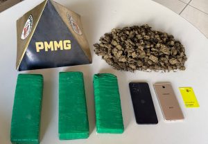 Operação policial em Ipatinga resulta na prisão de dois homens e apreensão de drogas