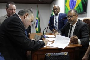 Vice-prefeito assume Prefeitura de Guanhães após afastamento judicial do titular
