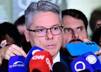 CPI do Crime Organizado vota relatório com pedidos de indiciamento de ministros do STF e do PGR nesta terça-feira