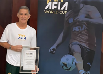 Clube Filadélfia é destaque em Mundial da AFIA e tem dirigente homenageado