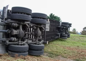 PRF registra 84 mortes e 1.167 feridos nas estradas durante feriado