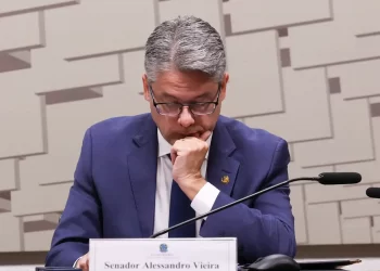 Relator da CPI pede indiciamentos de Toffoli, Moraes, Gilmar e Gonet