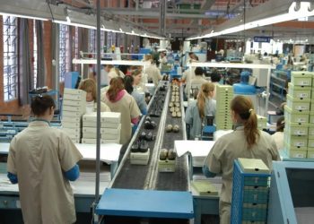 Produção industrial cresce em Minas