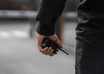 Operação K9 mira ramificação do PCC e cumpre mandados no Vale do Aço e em outros quatro estados