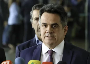 Mesada e viagens internacionais: veja o que PF diz sobre Ciro Nogueira