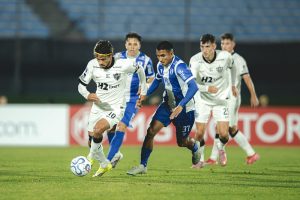 Atlético empata com o Juventud e se complica na Sul-Americana