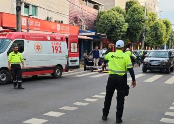 Motociclista fica ferido após colisão com bicicleta elétrica em Valadares