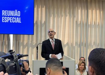 Mourão assume Prefeitura após queda de Coronel Sandro em Valadares