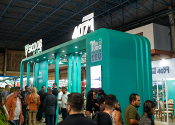 Sicoob AC Credi amplia presença na Expoleste com novo espaço de negócios e experiência para famílias