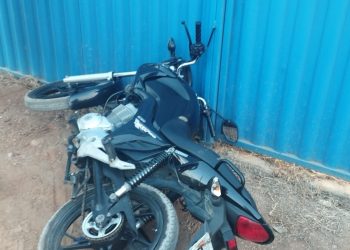 Motociclista sem habilitação é preso após perseguição policial em Valadares