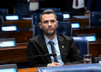 Republicanos avalia lançar Cleitinho Azevedo como candidato à Presidência da República