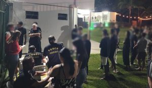 Evento open bar com adolescentes termina com prisão do organizador e interdição no bairro São Pedro