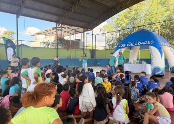 Miniestação de Tratamento de Água leva aprendizado sobre sustentabilidade para alunos de escola municipal