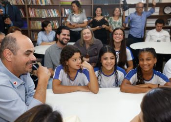 Governo do Estado inaugura nova biblioteca em escola estadual de Galiléia e fortalece incentivo à leitura