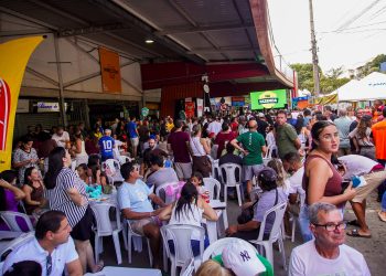 Apresentação TV Leste e apoio DRD: Feijoada Amigos do Mercado reúne mais de 1.700 pessoas e confirma sucesso da primeira edição