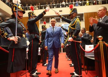 Governador Mateus Simões e outras 20 personalidades serão homenageados em Valadares